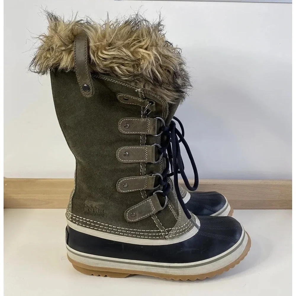 Sorel Joan Of‎ Arctic Waterproof Faux Fur Snow Boots Sz 7 Green/Black NL1540-383